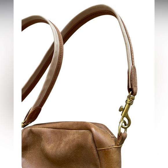 Vintage Leather Purse - Picture 4 of 5